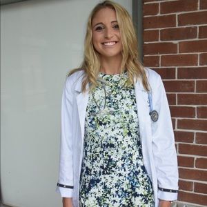 Meet your Posher, Gabby